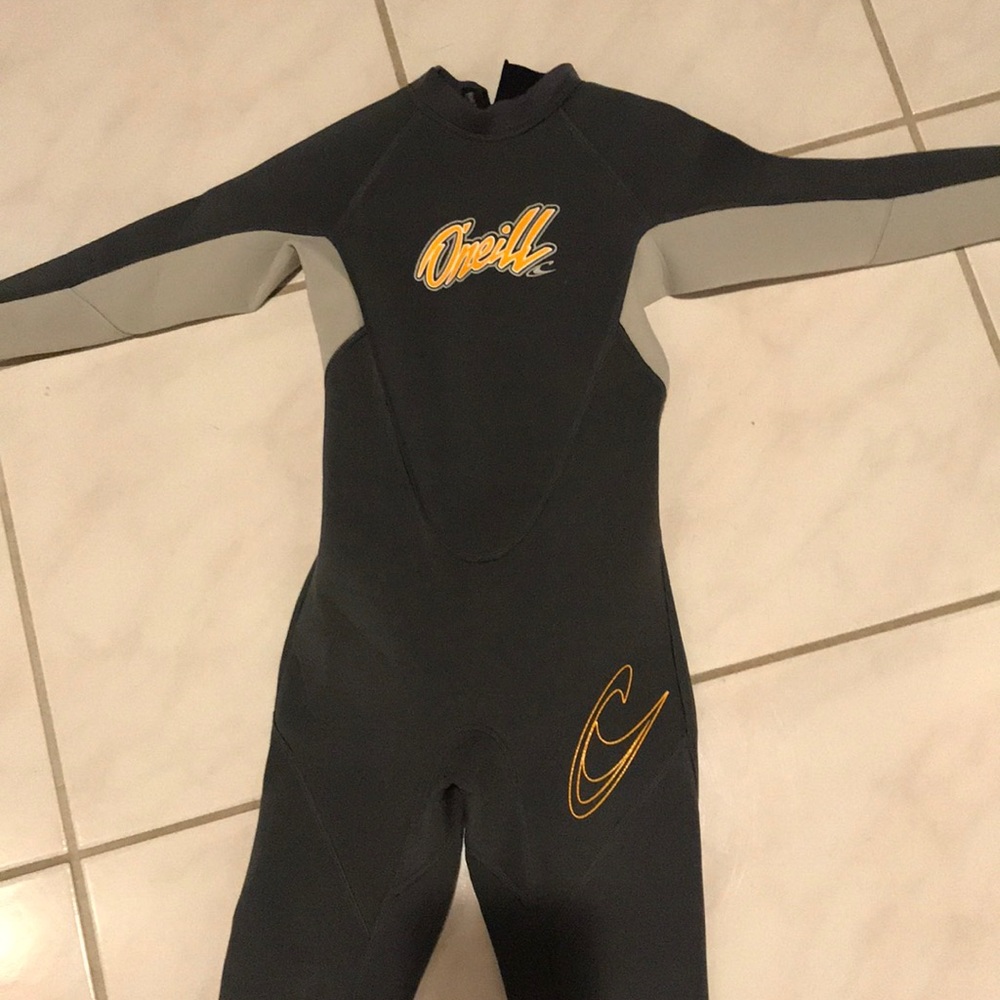 Little boys O’Neill wetsuit